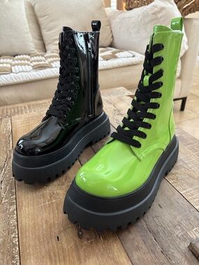 Dolls Kill Color Me Haunted Mismatched Boots NIB